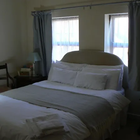 The Bay Horse 3*